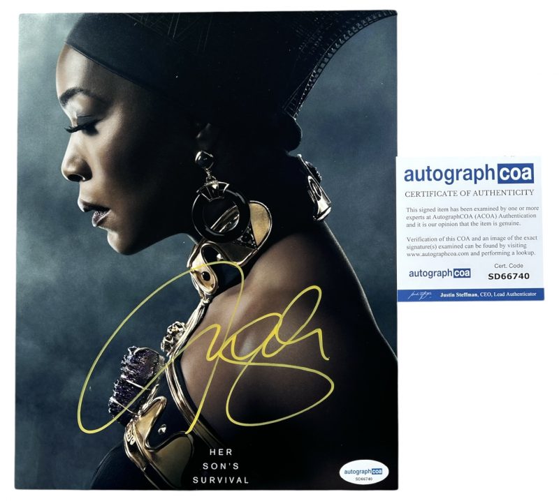 Angela Bassett - 10x8 - Black Panther - Acoa authenticated