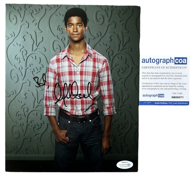 Alfred Enoch - 10x8 - How to get away with murder - Acoa Authentication