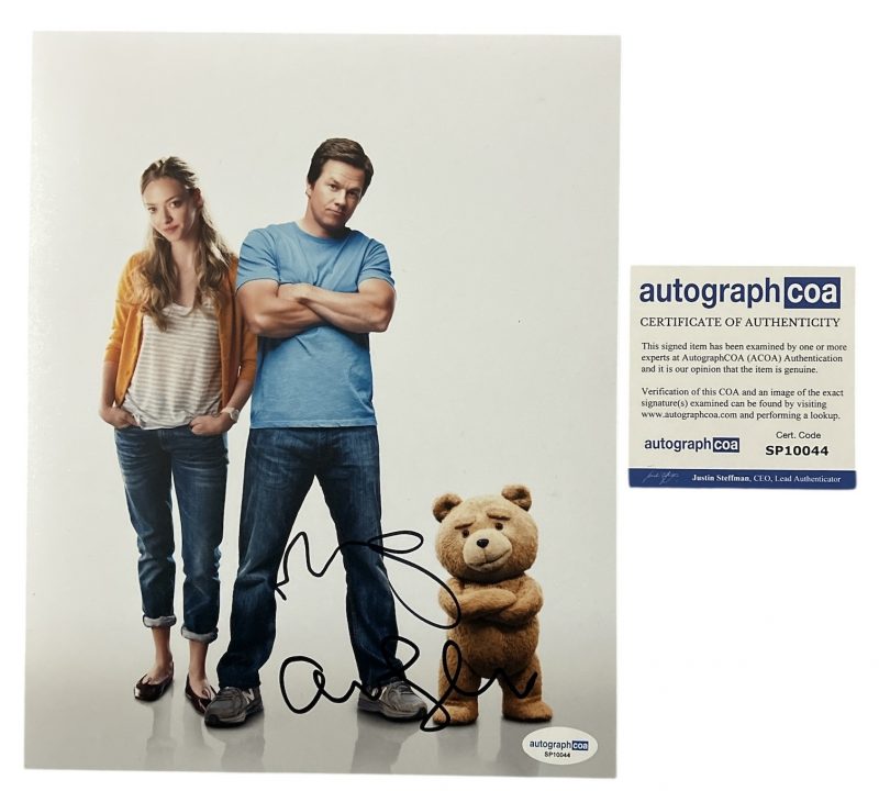 Amanda seyfried & mark whalberg - 10x8 - ted - ACOA