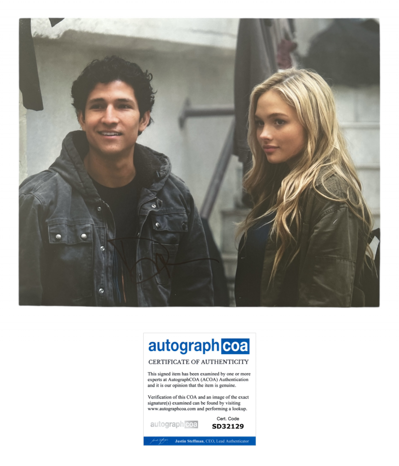 Danny Ramirez - 10x8 - the gifted - ACOA