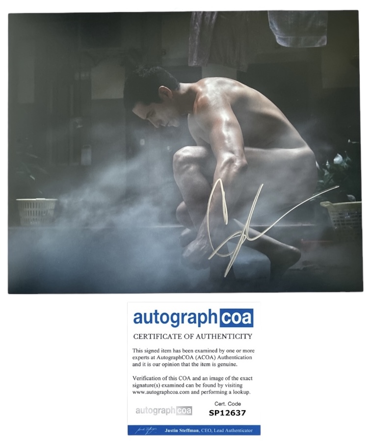 Gabriel Luna - 10x8 - terminator : dark fate  - ACOA