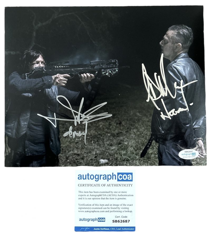 Jeffrey Dean Morgan & Norman Reedus - 10x8 - walking dead - ACOA