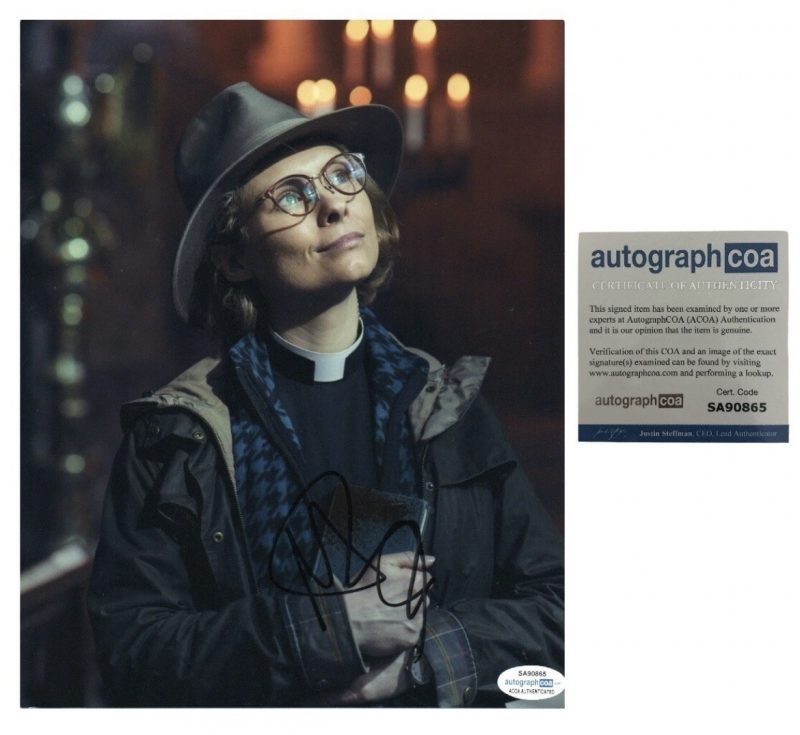 Myanna buring - 10x8 - killers anonymous - ACOA