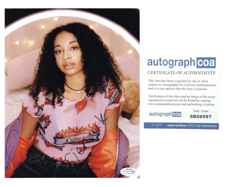 Siena Kelly - 10x8 - adult material - ACOA