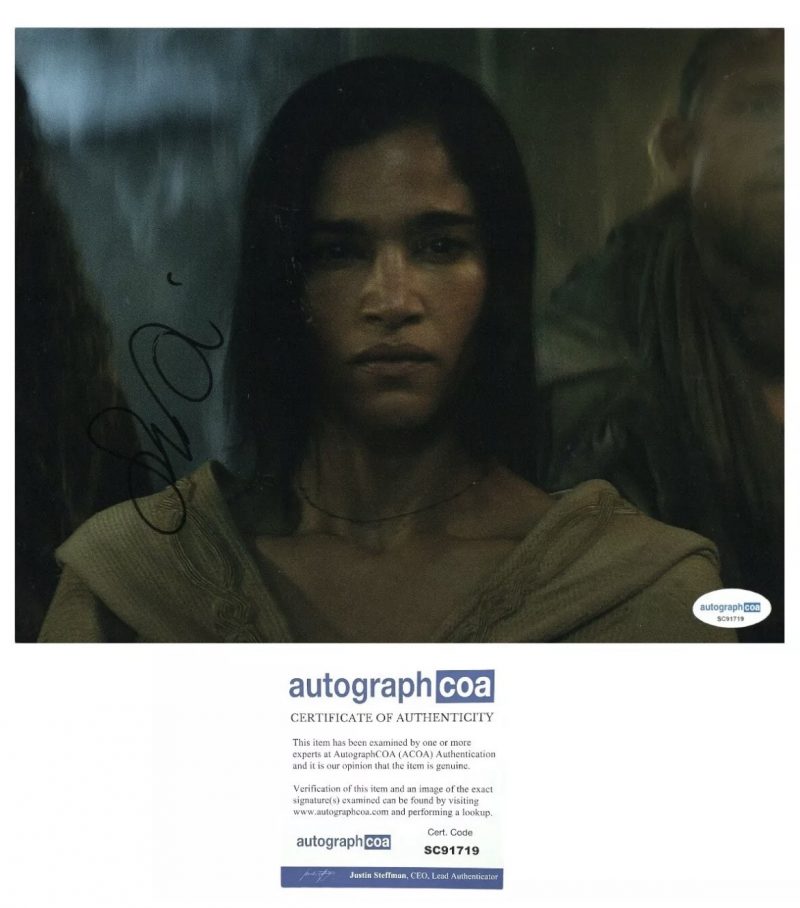 Sofia boutella - 10x8 - rebel moon - ACOA