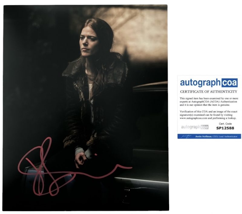 Rose Leslie - 10x8 - Luther - ACOA