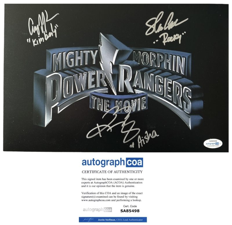 Power Rangers - 12x8 - Movie - Steve Cardenas (red ranger) Amy Jo Johnson (pink ranger) Karan Ashley (yellow ranger) - ACOA - SA85498
