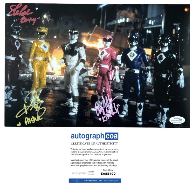 Power Rangers - 12x8 - Movie - Steve Cardenas (red ranger) Amy Jo Johnson (pink ranger) Karan Ashley (yellow ranger) - ACOA - SA85490